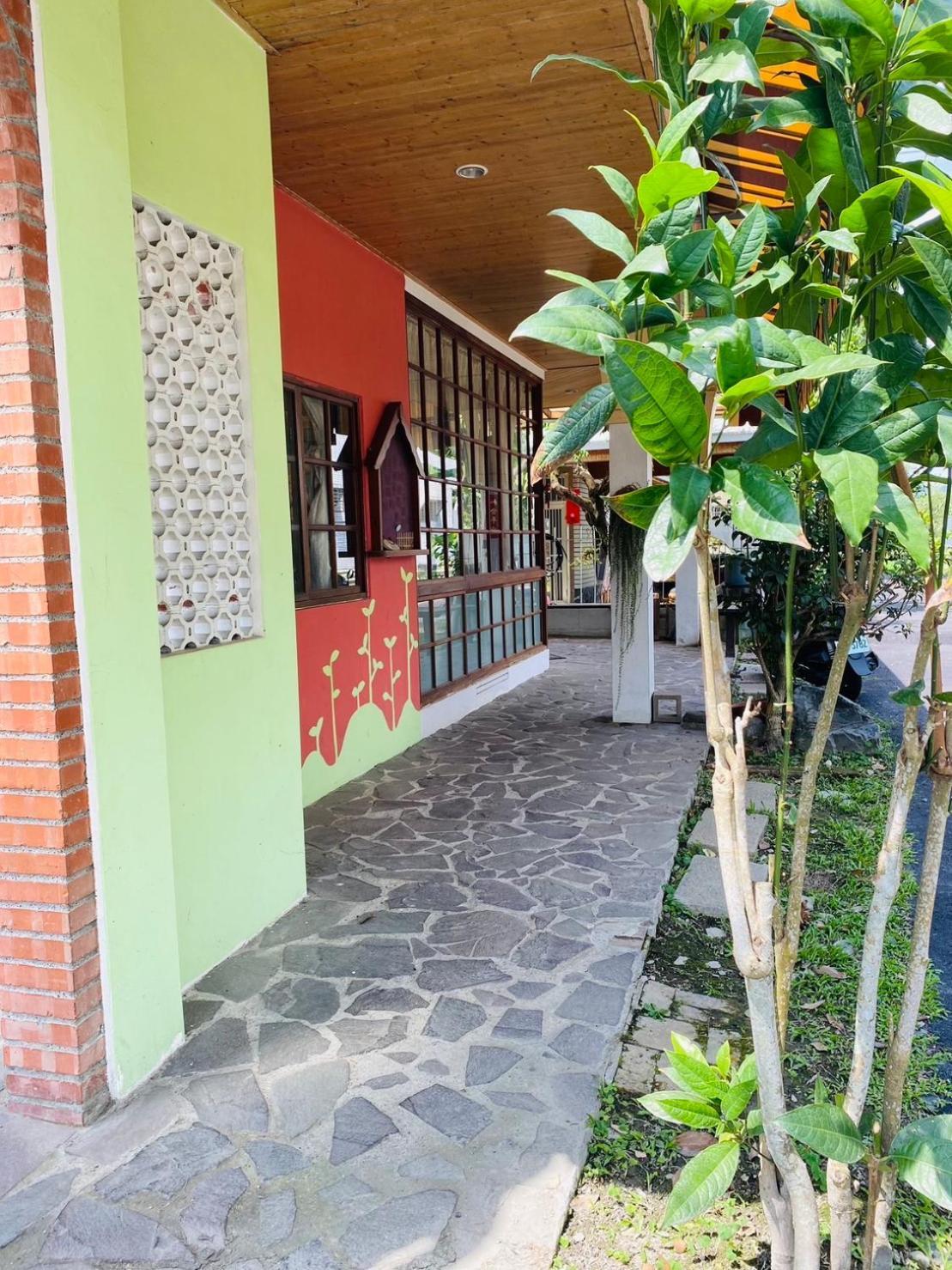 Shui Tian Yi Yishujia Homestay Puli Luaran gambar